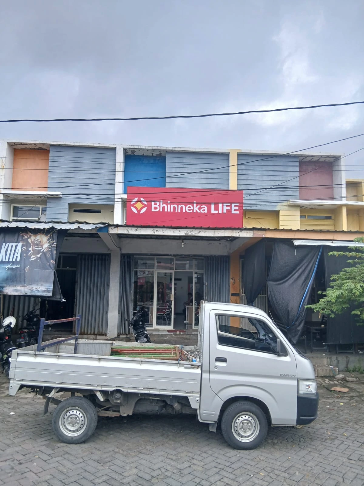 Branding Mobil Pickup